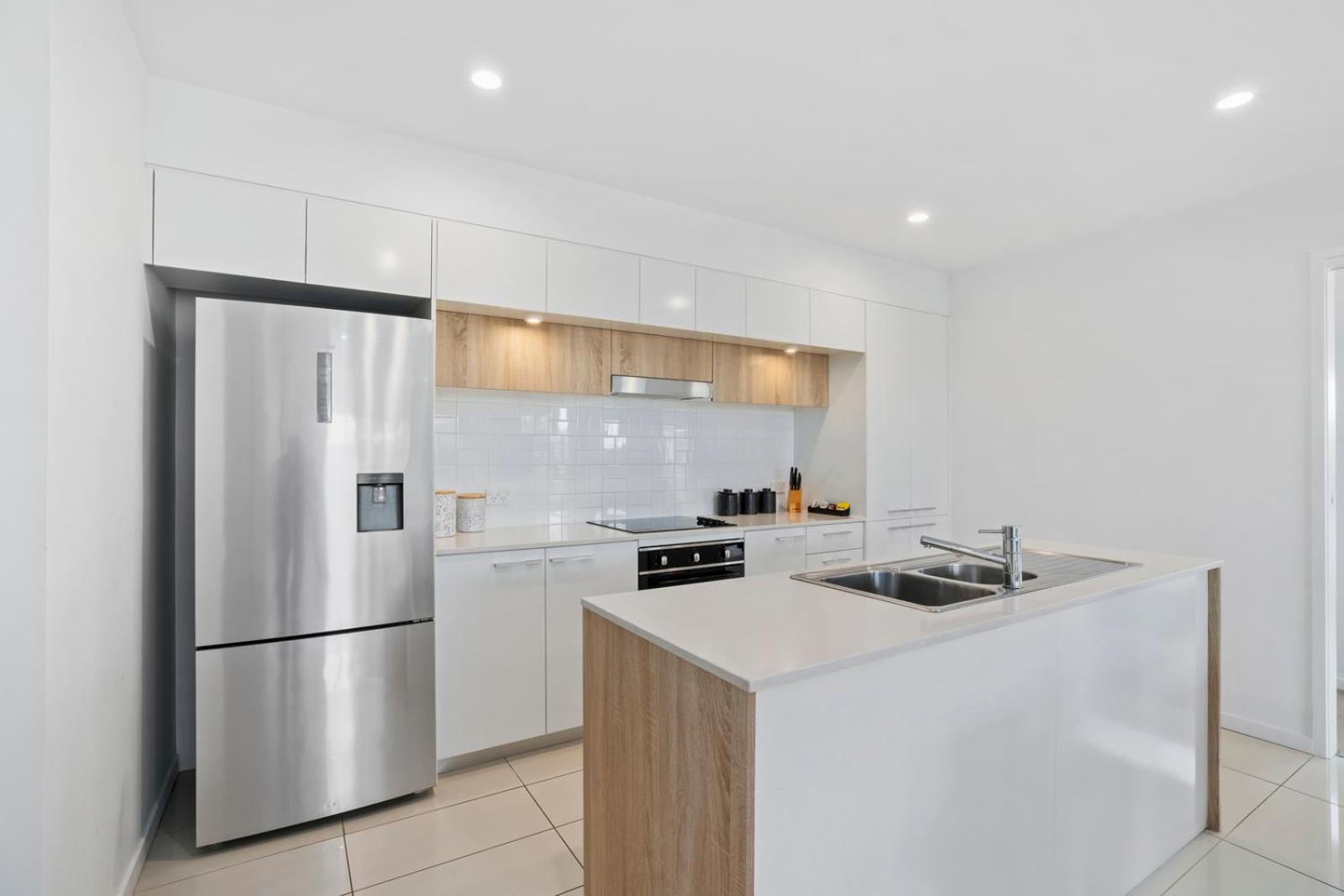 Spice Broadbeach - Gclr Apartment Gold Coast Luaran gambar